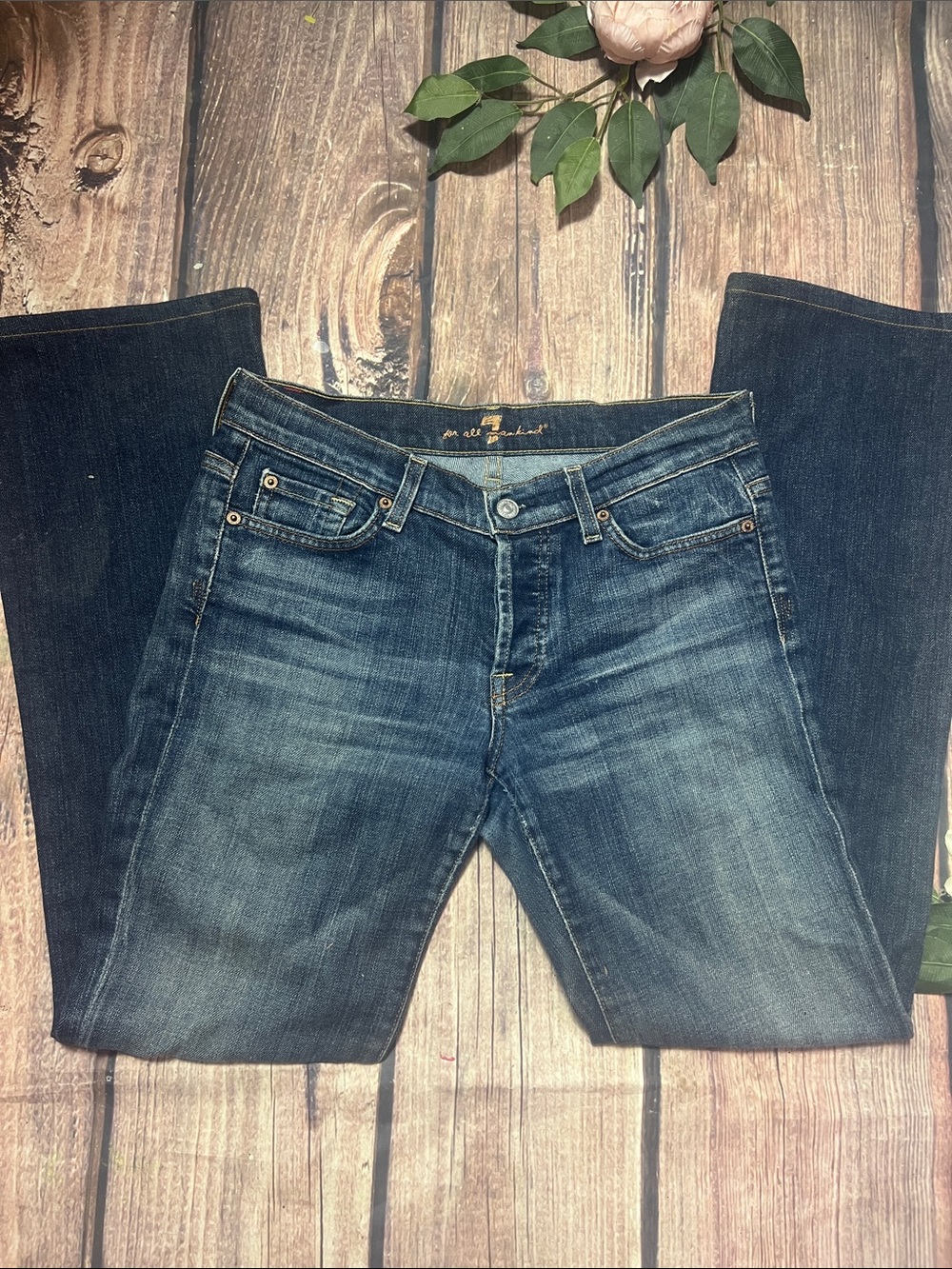7 for all mankind women’s size 28 dark blue boy cut jeans